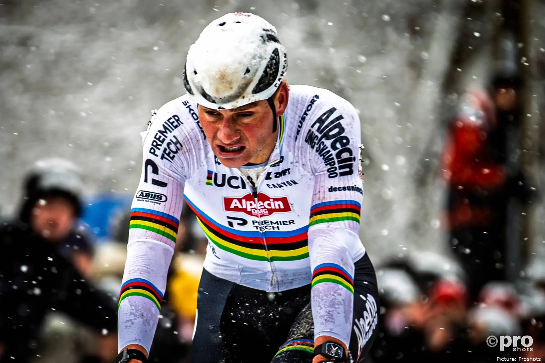 Mathieu van der Poel in pain after winning Exact Cross Mol in heavy snow, but he is unbeaten in two years in cyclocross
