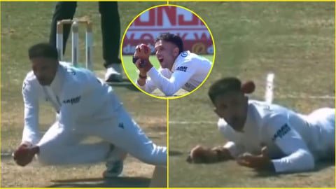 Keshav Maharaj Catch Video में साउथ अफ्रीका के स्पिनर केशव महाराज ऑस्ट्रेलिया के मैट रेन्शॉ का शानदार कैच पकड़ते हुए।