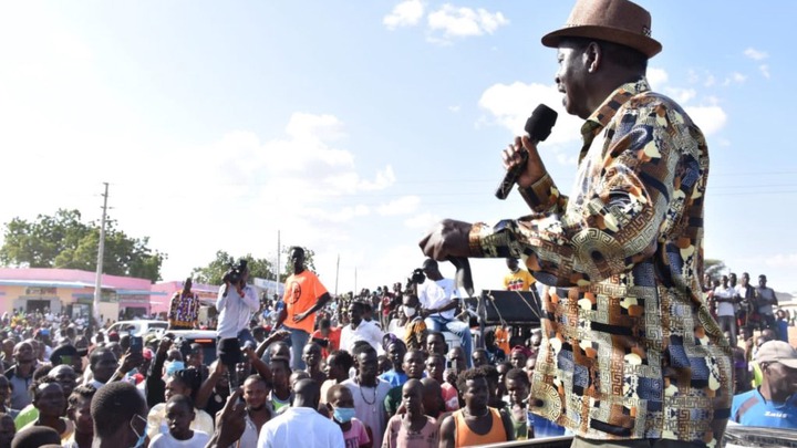 Raila's Sh6,000 monthly stipend pledge for the poor kicks a storm as Ruto calls him a liar » Capital News