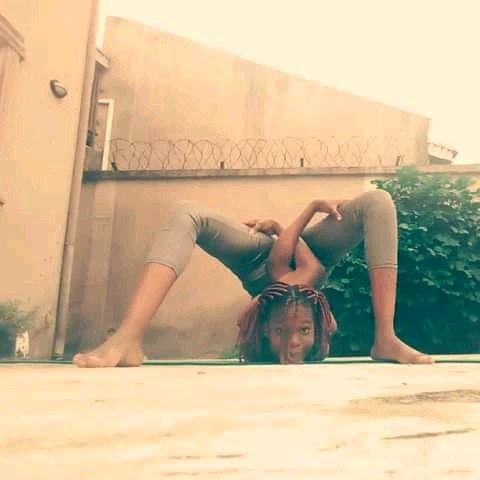 Really Create Like This? This Lady Flexible There’s Bone Body (See Photos)