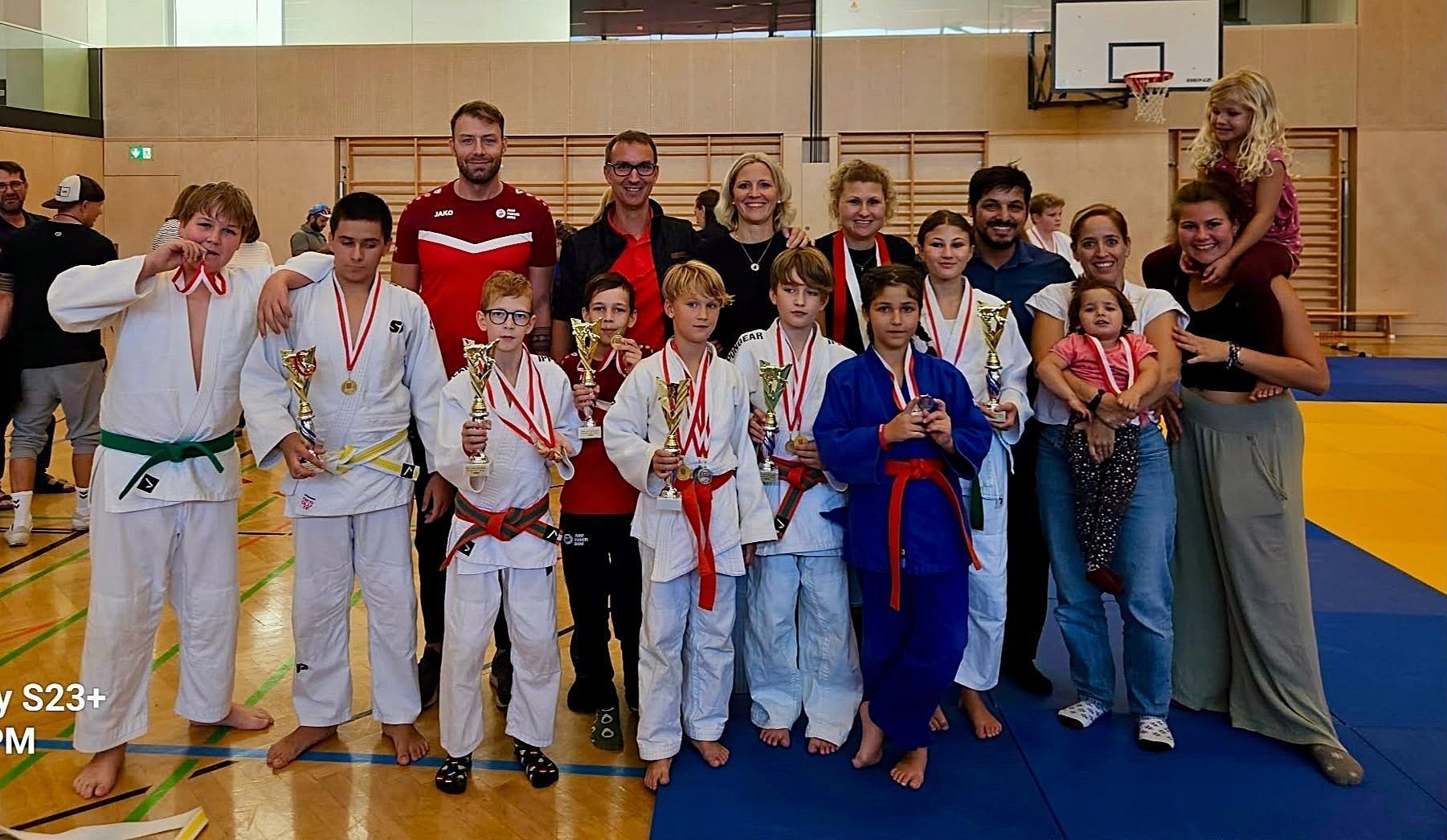 Der Judoclub Dornbirn gewinnt zwölf Goldmedaillen und entscheidet das Vereinsranking erneut für sich.