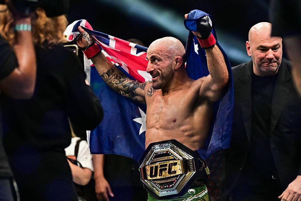 Alexander Volkanovski def. Movsar Evloev, UFC 333