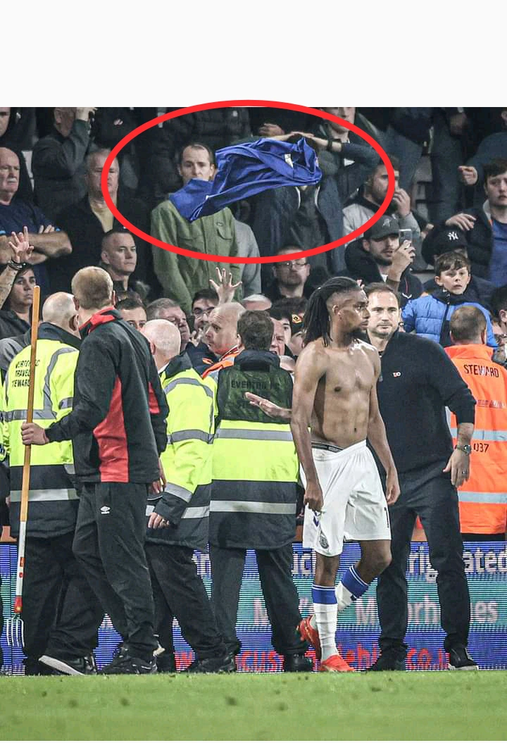 Everton fan threw Alex Iwobi's shirt back at him after their humiliating defeat to 3-0 against Bournemouth (Photos)