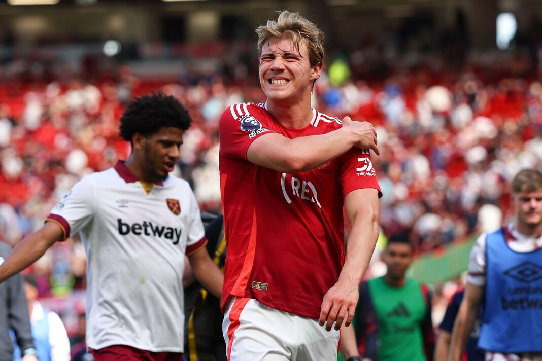 Manchester United FC v West Ham United FC - Premier League