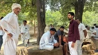 मौत के बाद रोते परिजन। फोटो जागरण
