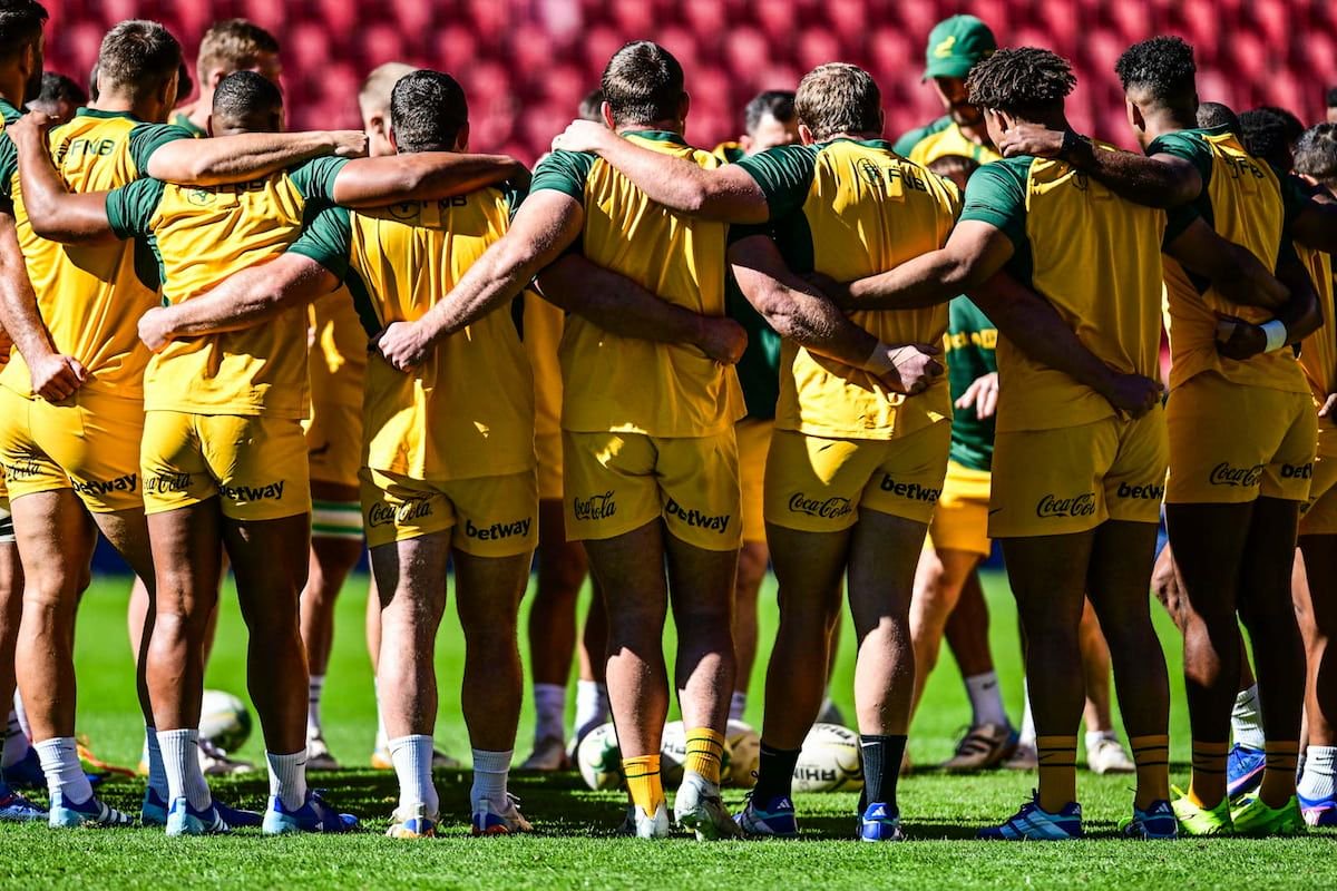 Springboks team huddle world rankings