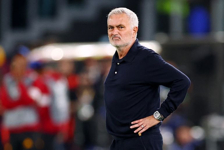 Soccer Football - UEFA Champions League - AS Roma v Real Madrid - Stadio Olimpico, Rome, Italy - October 14, 2026 Real Madrid coach Jose Mourinho looks on REUTERS/Guglielmo Mangiapane