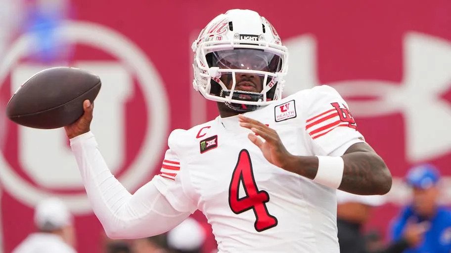 Utah Utes quarterback Devon Dampier