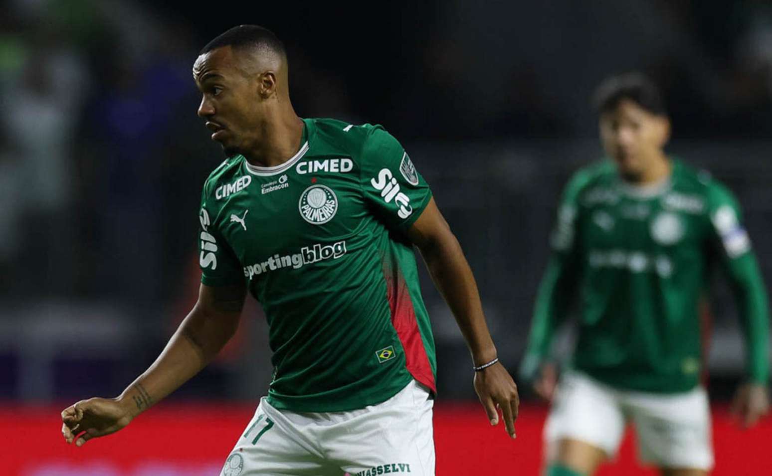 Marlon Freitas marcou o gol de pênalti que selou a classificação –
