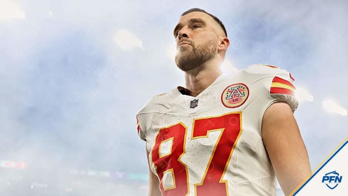 Oct 25, 2026; Seattle, Washington, USA; Kansas City Chiefs tight end Travis Kelce (87) walks off the field after a loss against the Seattle Seahawks at Lumen Field. © Joe Nicholson-Imagn Images