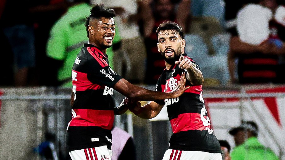 Paquetá é detonado por torcedores do Flamengo após perder pênalti decisivo na Libertadores