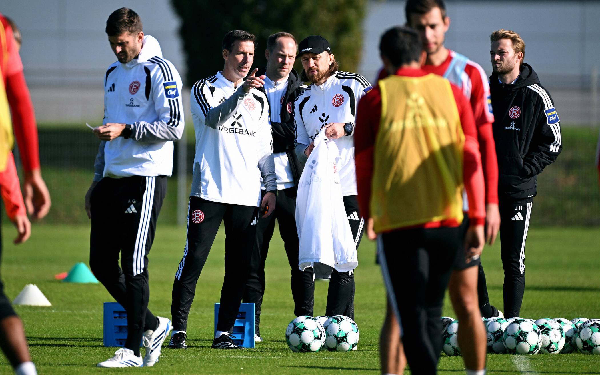 An seiner Seite war auch Adam Bodzek, der den Posten des Co-Trainers...