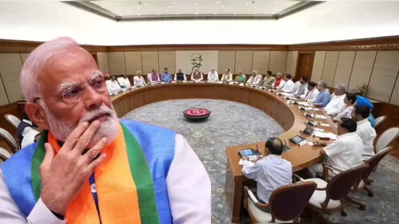 मोदी कैबिनेट में किसकी जाएगी कुर्सी? मंत्रियों का रिपोर्ट कार्ड तैयार, कई दिग्गजों की छुट्टी तय!