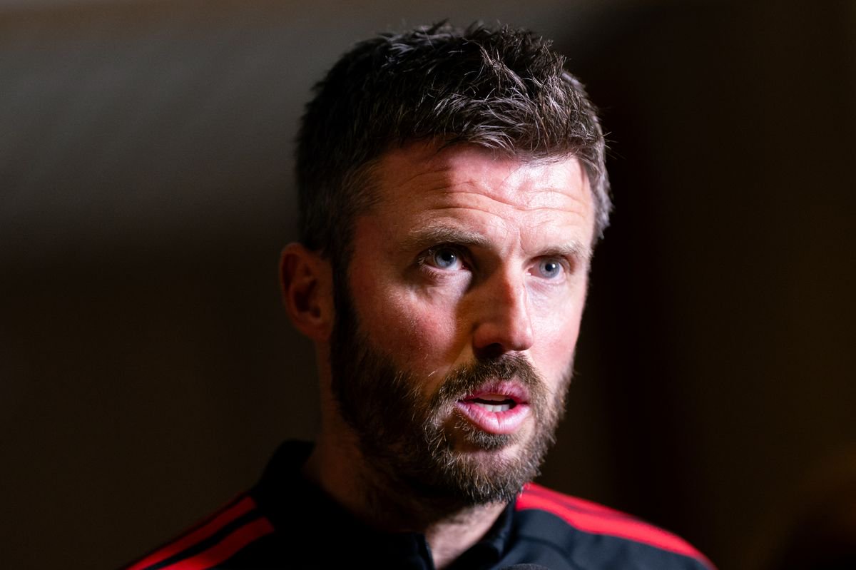 Michael Carrick speaking in an interview