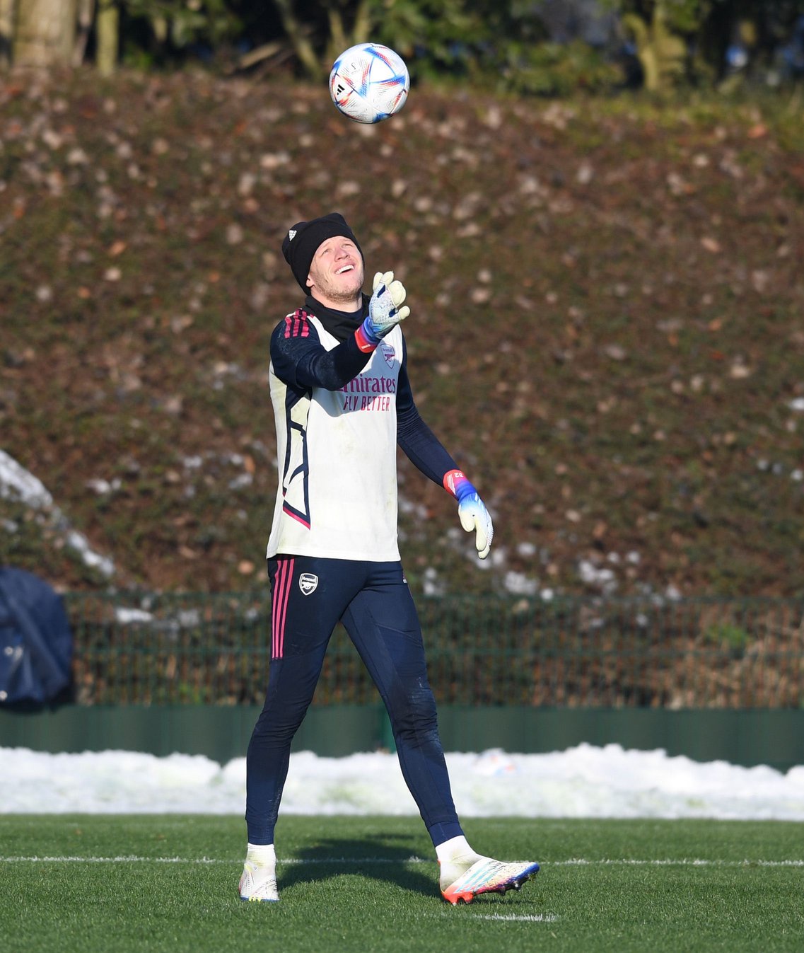 Arsenal players involved in a snowball fight during training session at London Colney (Photos)