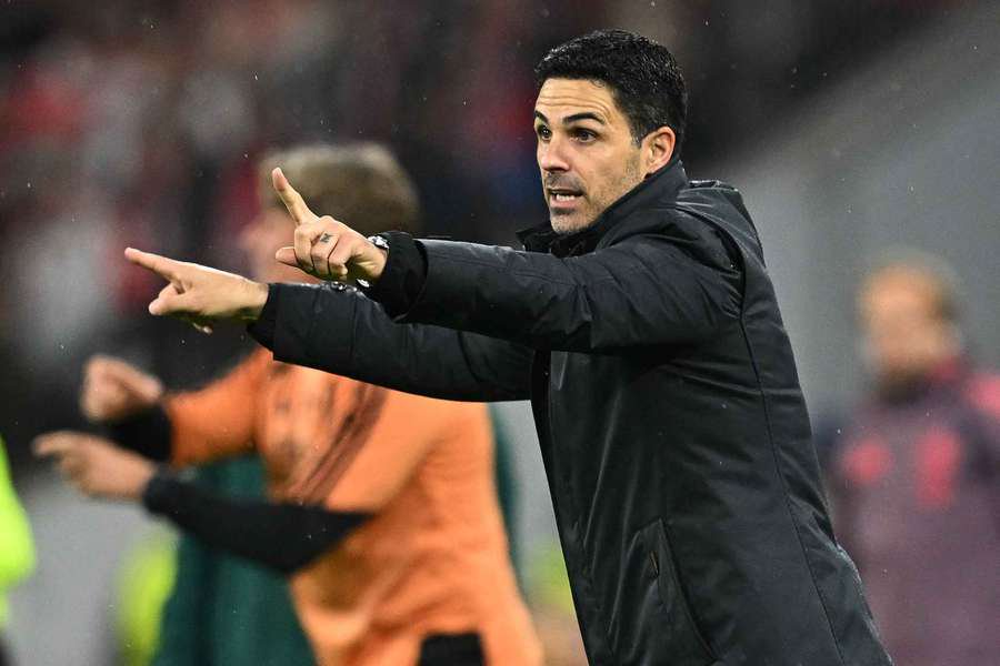 Arsenal boss Arteta collecting evidence on rival managers in "massive storage of images"