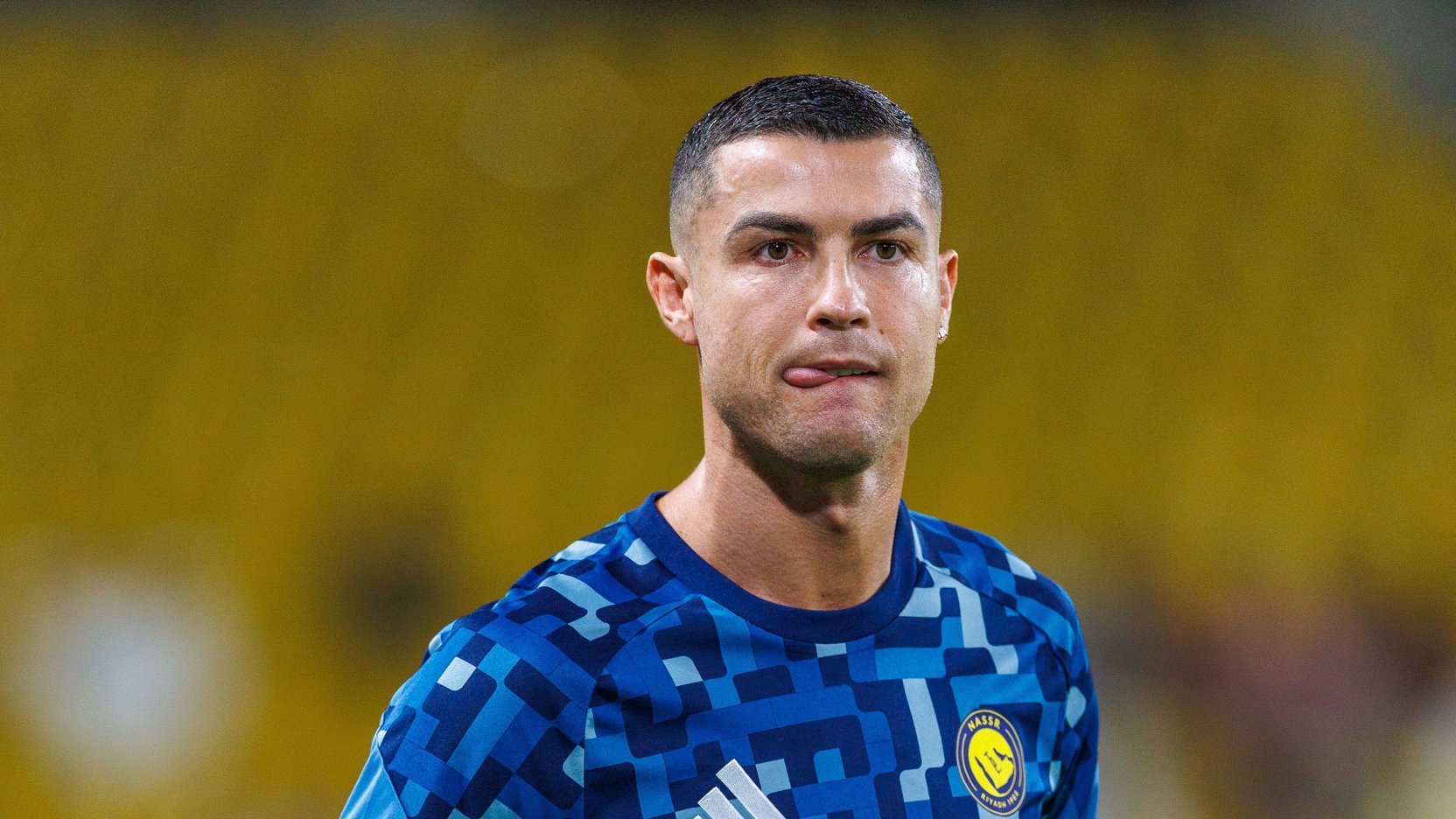 With a strange gesture: Cristiano Ronaldo baffles Al-Nassr fans