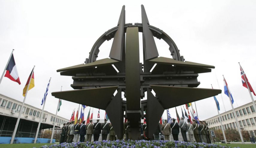 تعرف على أول دولة أوروبية قد تخرج من الناتو
