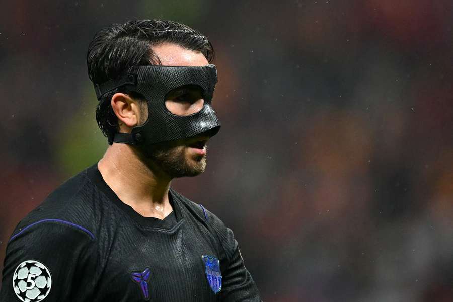 PSG prepare ambitious swoop for Barcelona's Eric García