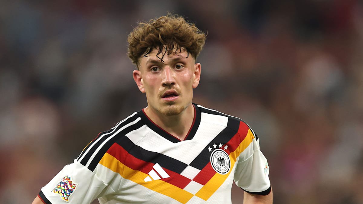 Freiburg's Philipp Treu on Jürgen Klopp, His Germany Debut, and National Team Life