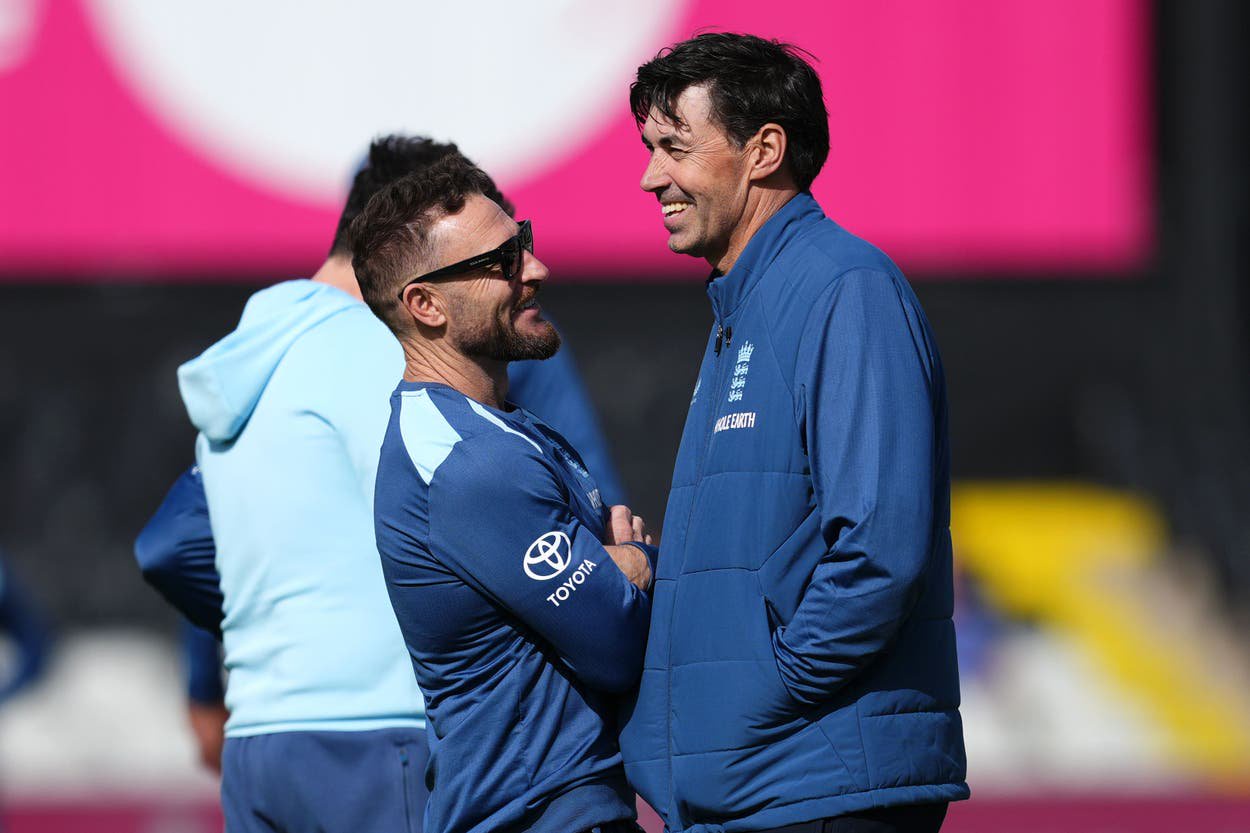 Brendon McCullum, left, and Stephen Fleming are former New Zealand team-mates and business partners (Martin Rickett/PA)