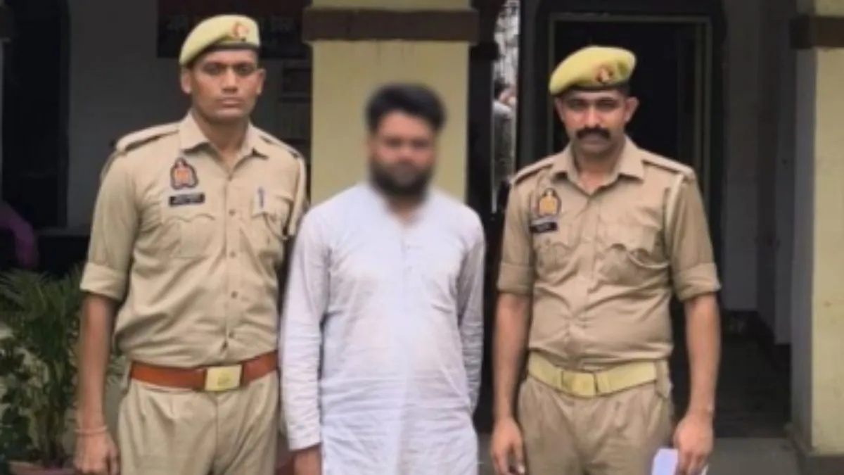 Bareilly rape case, 11 year old girl rape suicide, Class 8 student rape Bareilly, Zeeshan arrested B- India TV Hindi