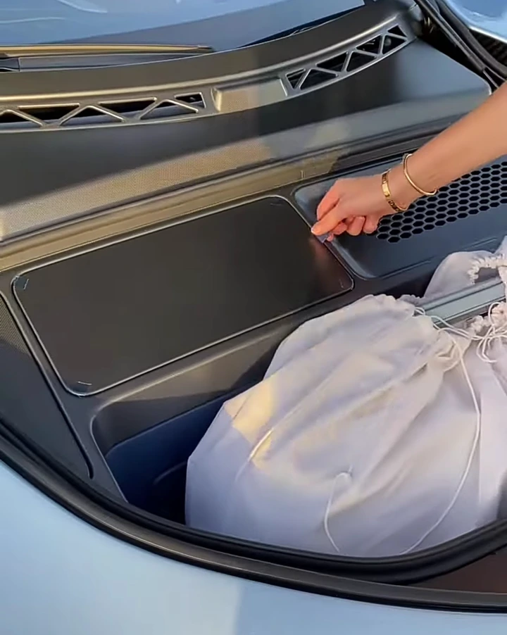 7ef6901ea6681847f2d7570e5b8eccb9?quality=uhq&format=webp&resize=720