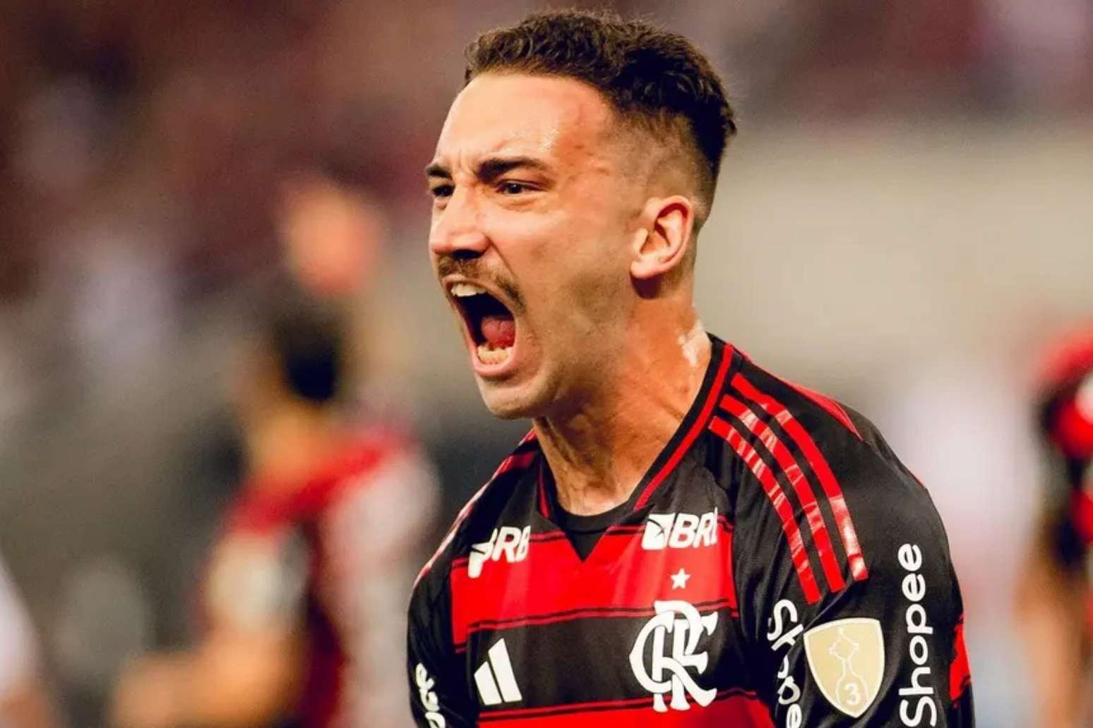Léo Ortiz em ação pelo Flamengo