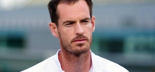 Andy Murray playing only doubles at his last Wimbledon after surgry