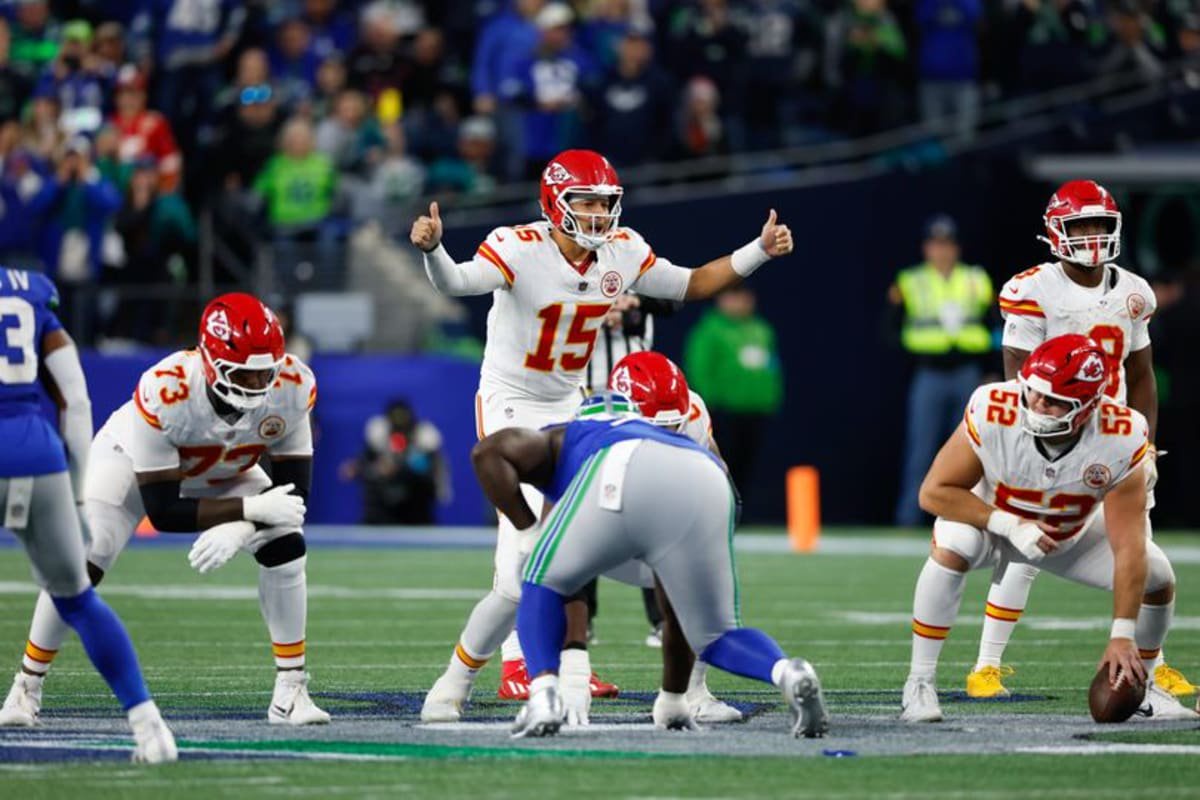 Patrick Mahomes and the Chiefs offense struggled in a disappointing showing against the Seahawks