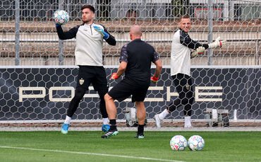 Denis Seimen (links) stand in den vergangenen beiden Bundesliga-Spielen im Tor.