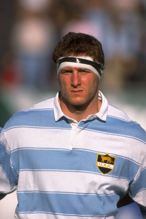 Alejandro Allub in Argentina kit