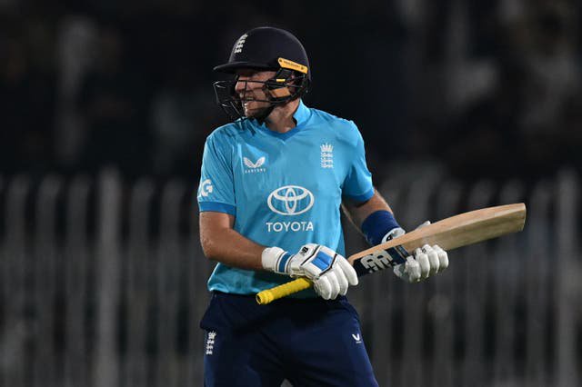 England failed to get back on track after Joe Root's dismissal