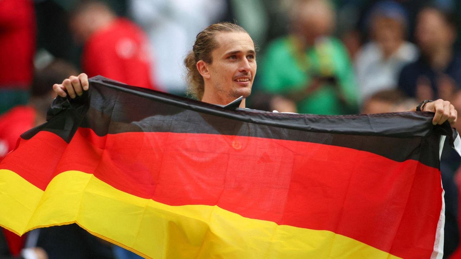 Alexander Zverev beim Davis-Cup-Heimspiel in Halle.