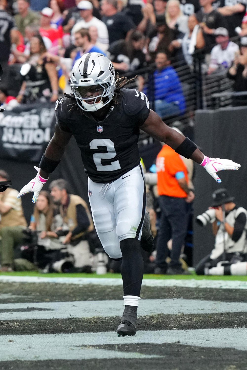 Raiders running back Ashton Jeanty