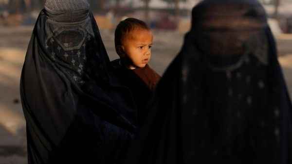 अफगान परिवारों की दुर्दशा