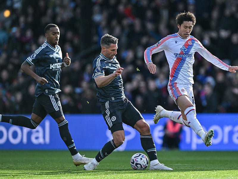 His first Premier League start since January. Up against a physical forward in Jean-Philippe Mateta and conceded an early free-kick against the French forward which led to Palace's first big opportunity of the game. Was later booked for another foul on the Palace striker. His trademark long balls out from the back need recalibrating but got stuck in defensively to keep a clean sheet. 
