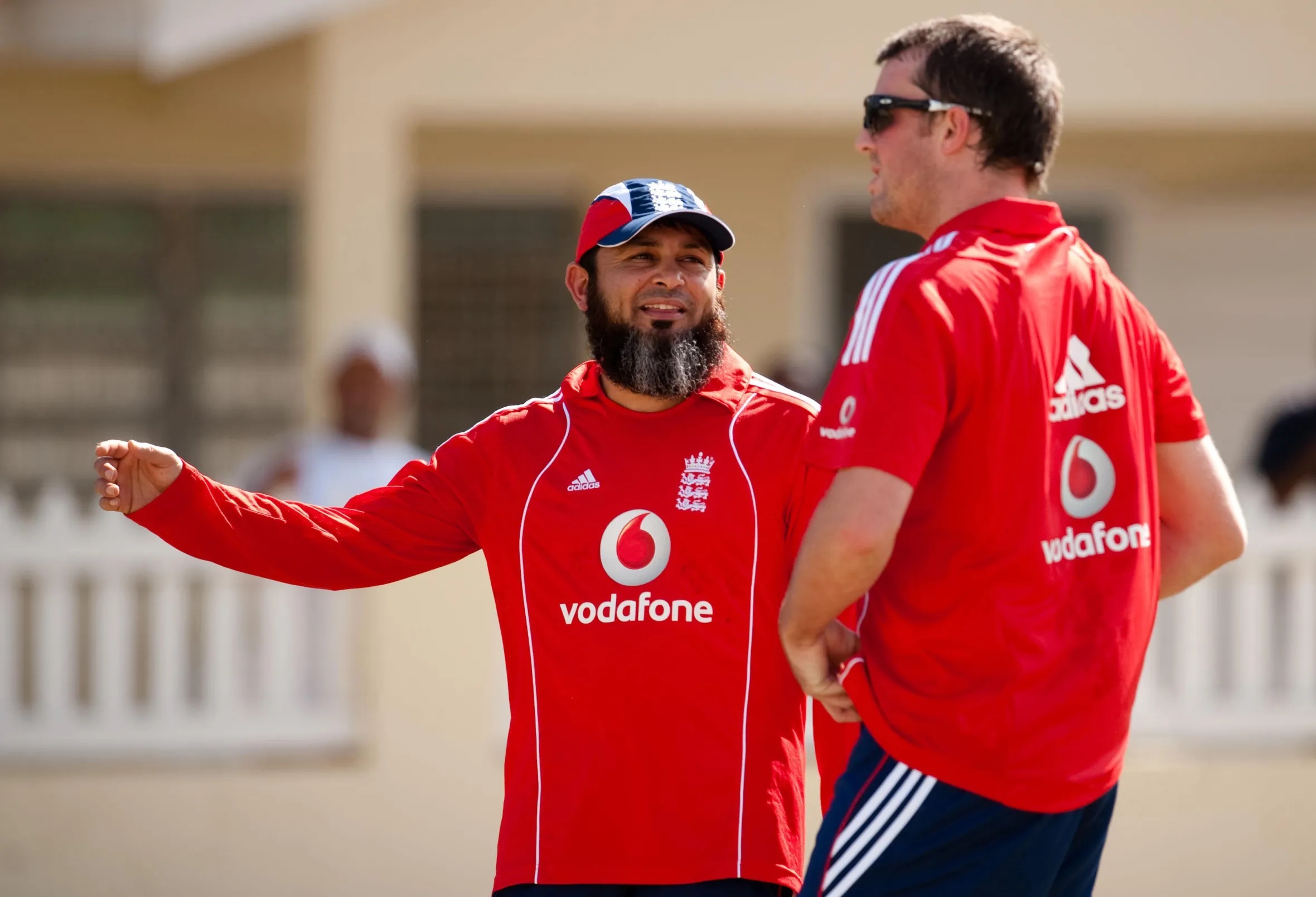 England spin bowling coach Mushtaq Ahmed and Graeme Swann.