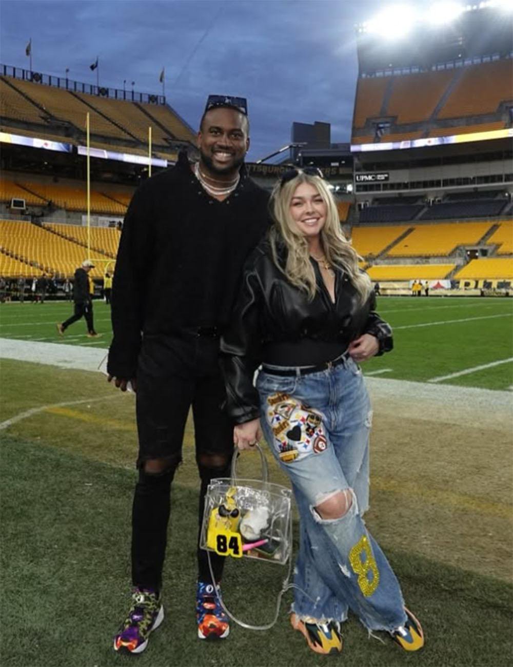 Cordarrelle Patterson and Taylor Quick on the sideline at Acrisure Stadium in Pittsburgh, PA, in November 2024. 