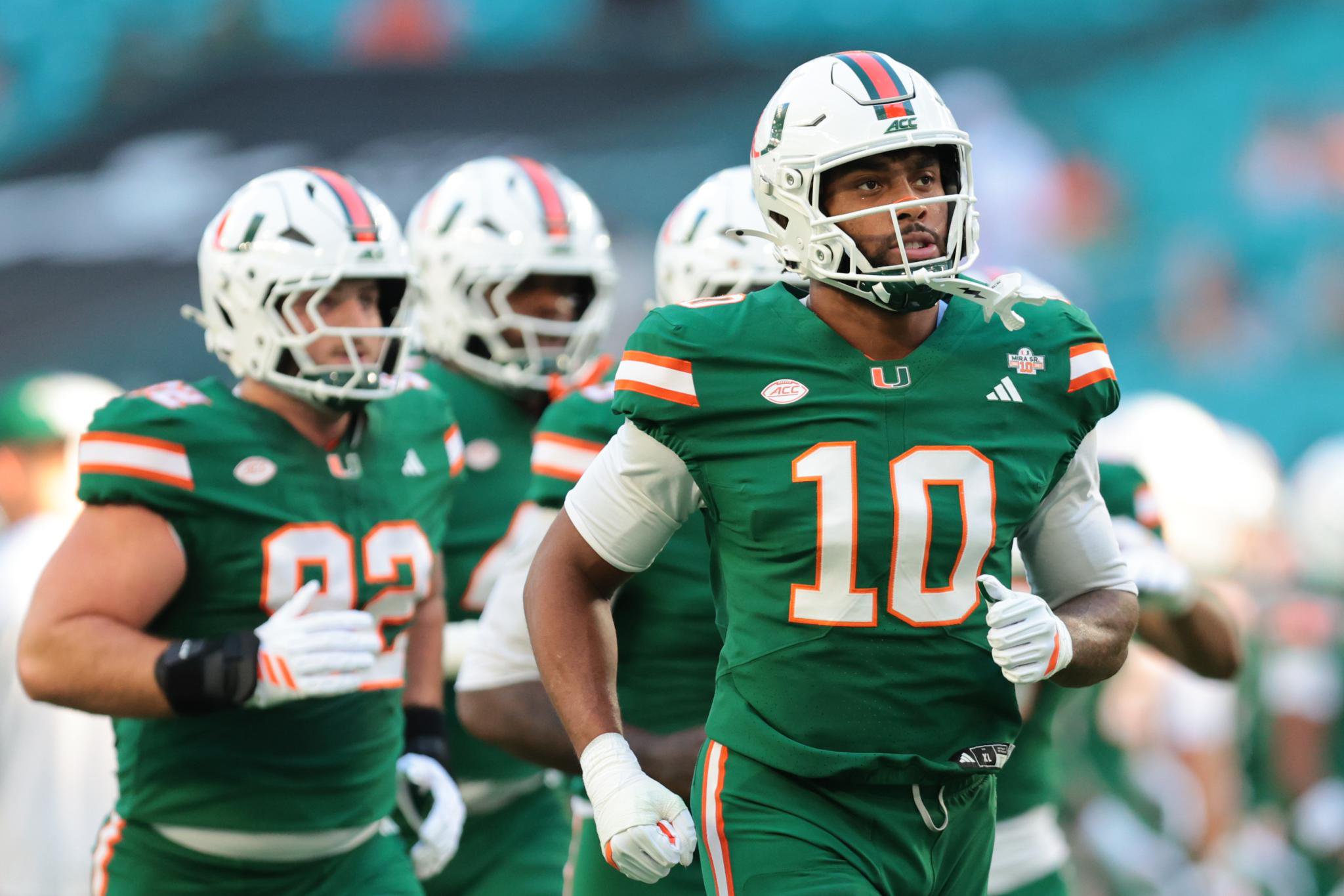 Miami Hurricanes defensive end Damon Wilson II (10) runs on the field before a game.