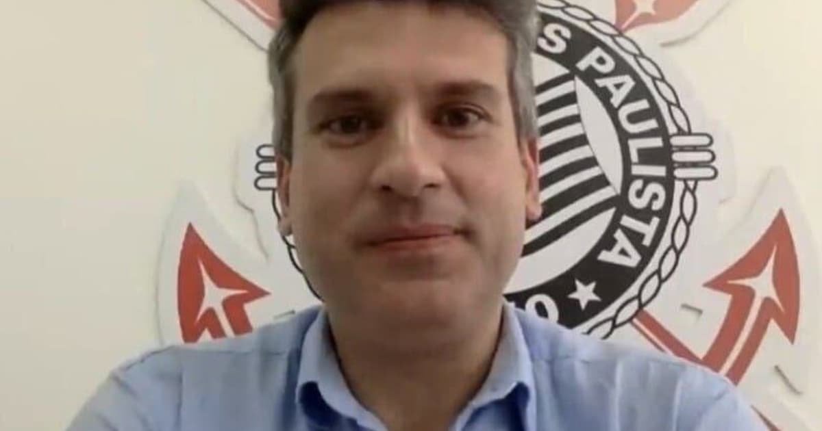 Corinthians demite diretor após apoio a candidato presidencial