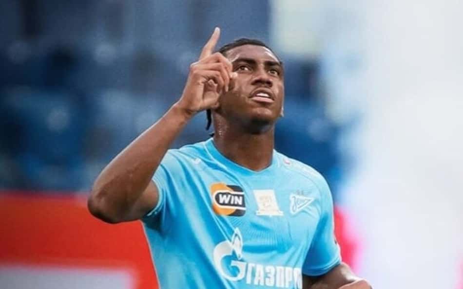 Felipe Augusto comemora gol pelo Zenit