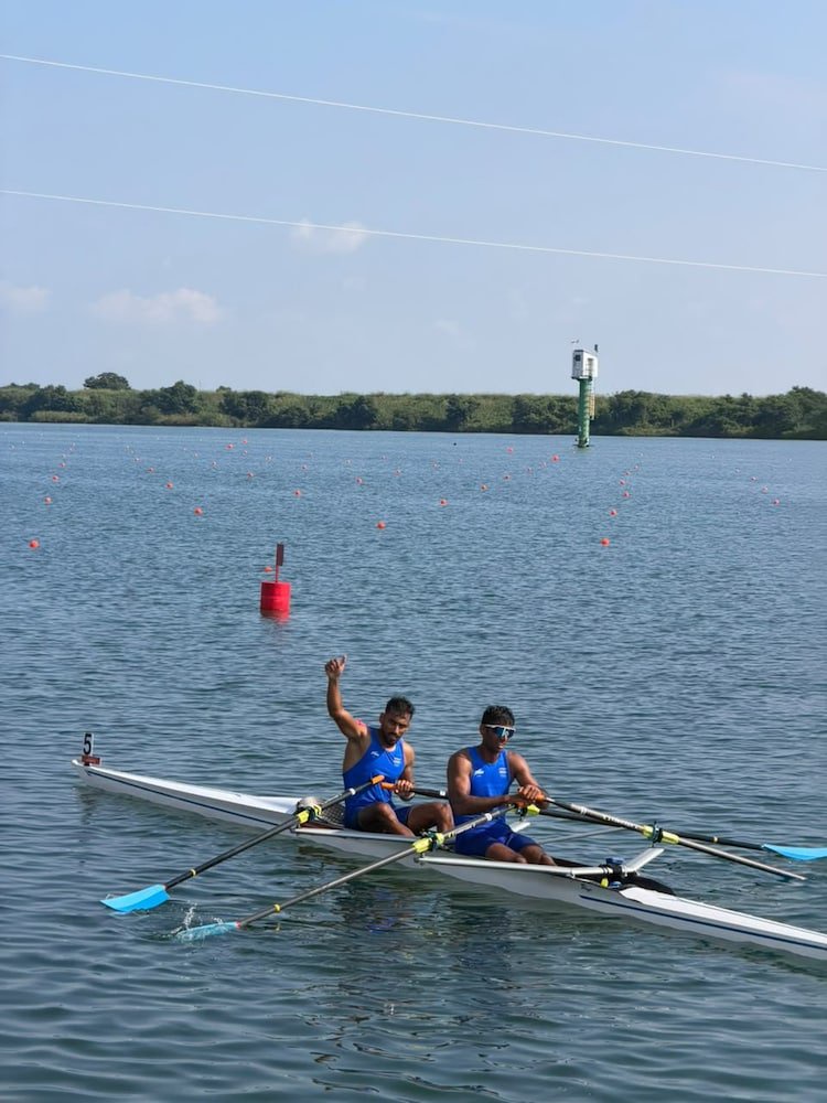Salman Khan won bronze in the men's doubles sculls event alongside Satnam Singh. (Image: X/@indiannavy)
