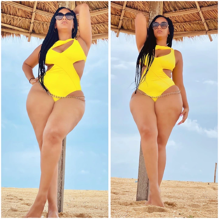 Juliet Ibrahim And Younger Sister, Nadia Ibrahim stirs the internet with their hot and beautiful body - Photos