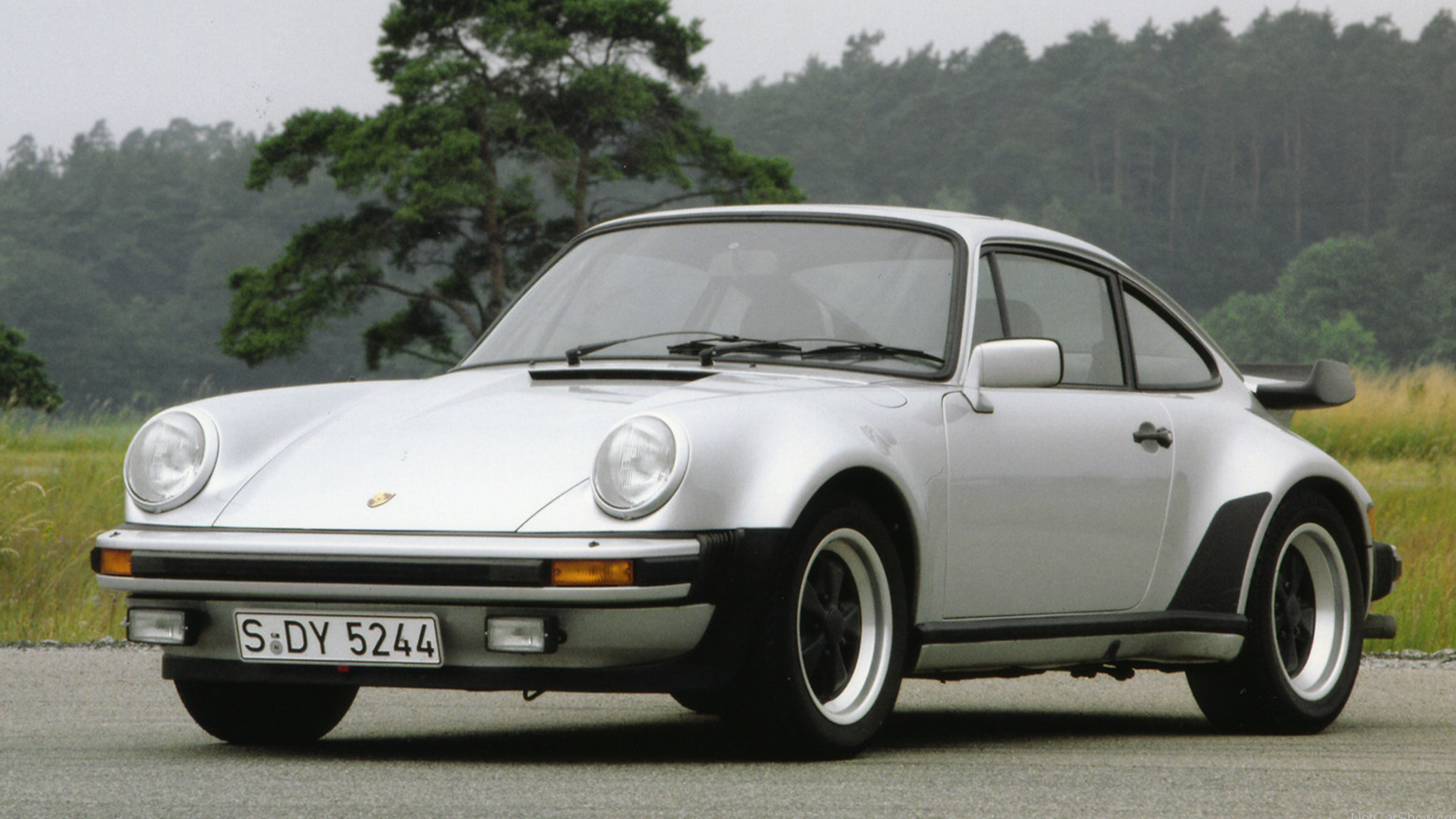 930 Porsche Carrera Turbo