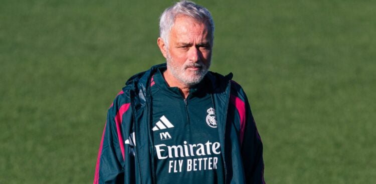 Barça-Real Madrid, coup de bluff de José Mourinho ?