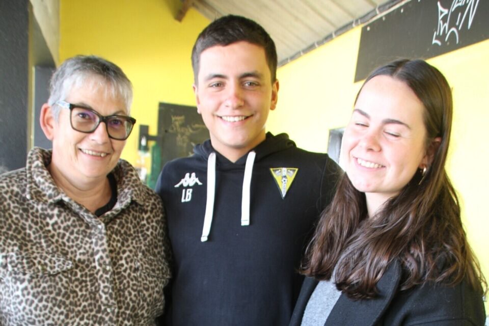 Cachy Le Marrec, Léo Beausire et Lucie Michard ont assuré la buvette.