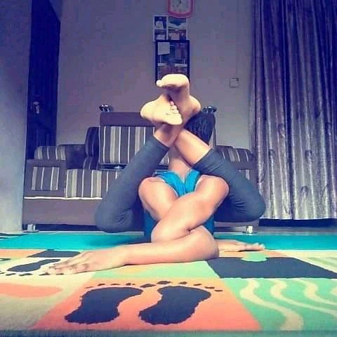 Really Create Like This? This Lady Flexible There’s Bone Body (See Photos)