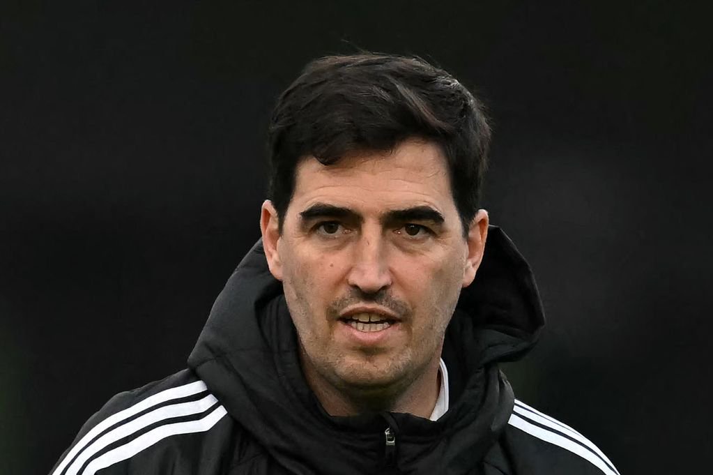 Liverpool head coach Andoni Iraola during a training session