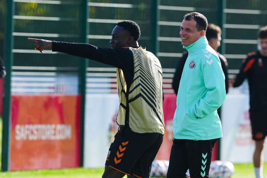 Le Bris warns Sunderland against underestimating Torreense